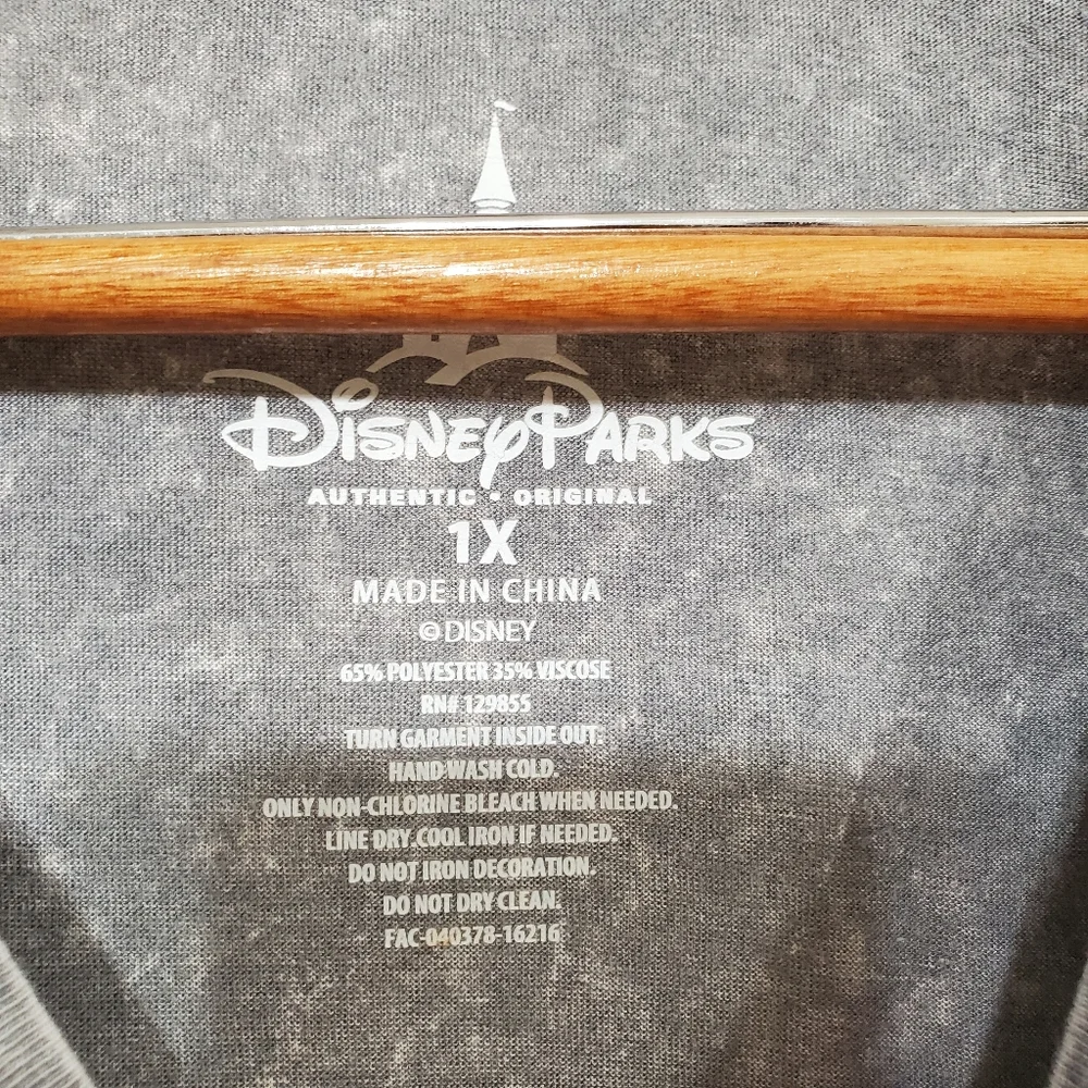 Disney Gray Mickey & Minnie Short Sleeve Tshirt 1X - Picture 3 of 5